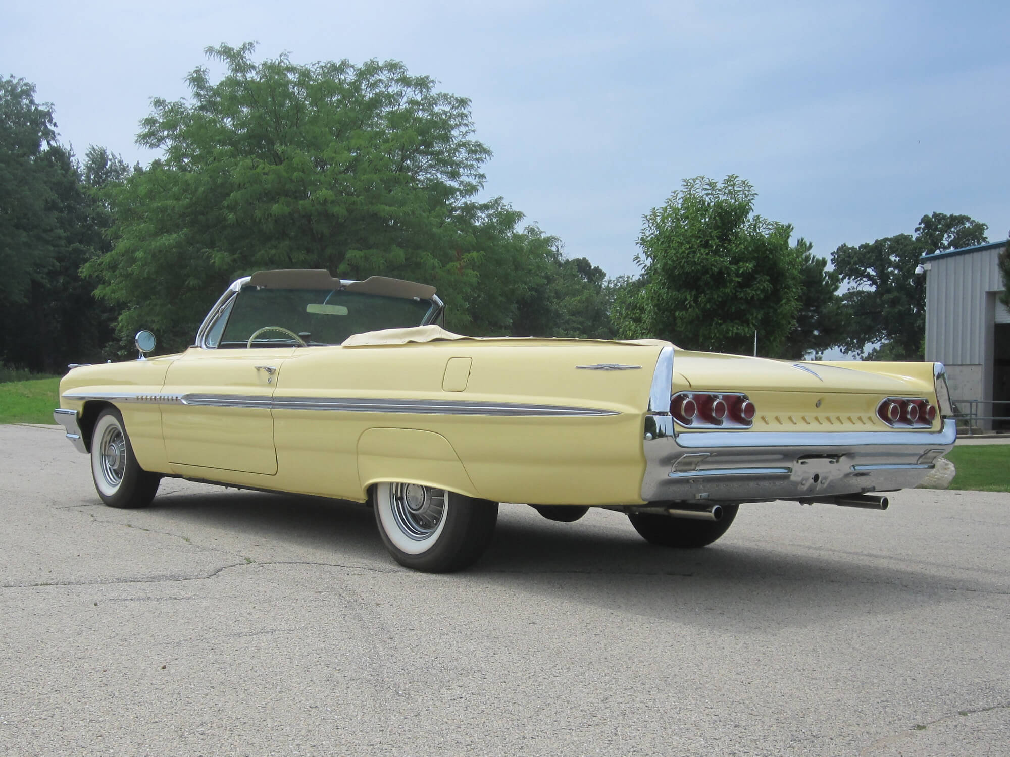 Frank'S Pontiac - sqosu0p