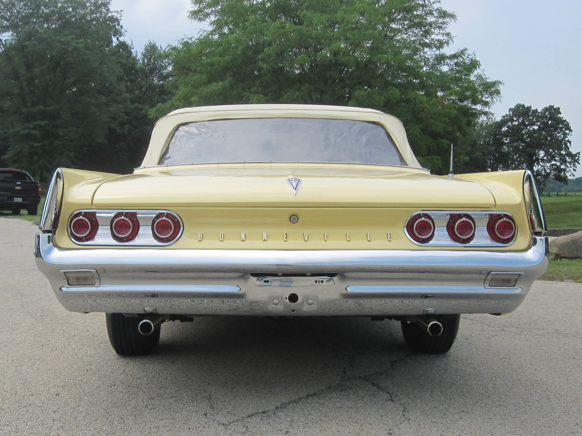 Frank'S Pontiac - fc5cc95