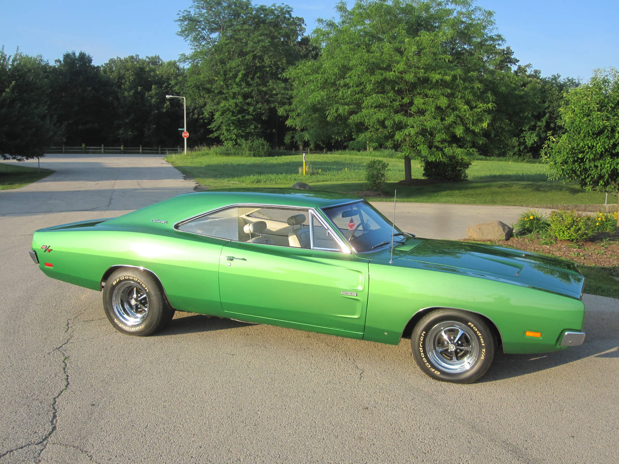 1969 Dodge Charger R/T 2 Door Hardtop – Hemi 426cu/425hp | Frank's ...