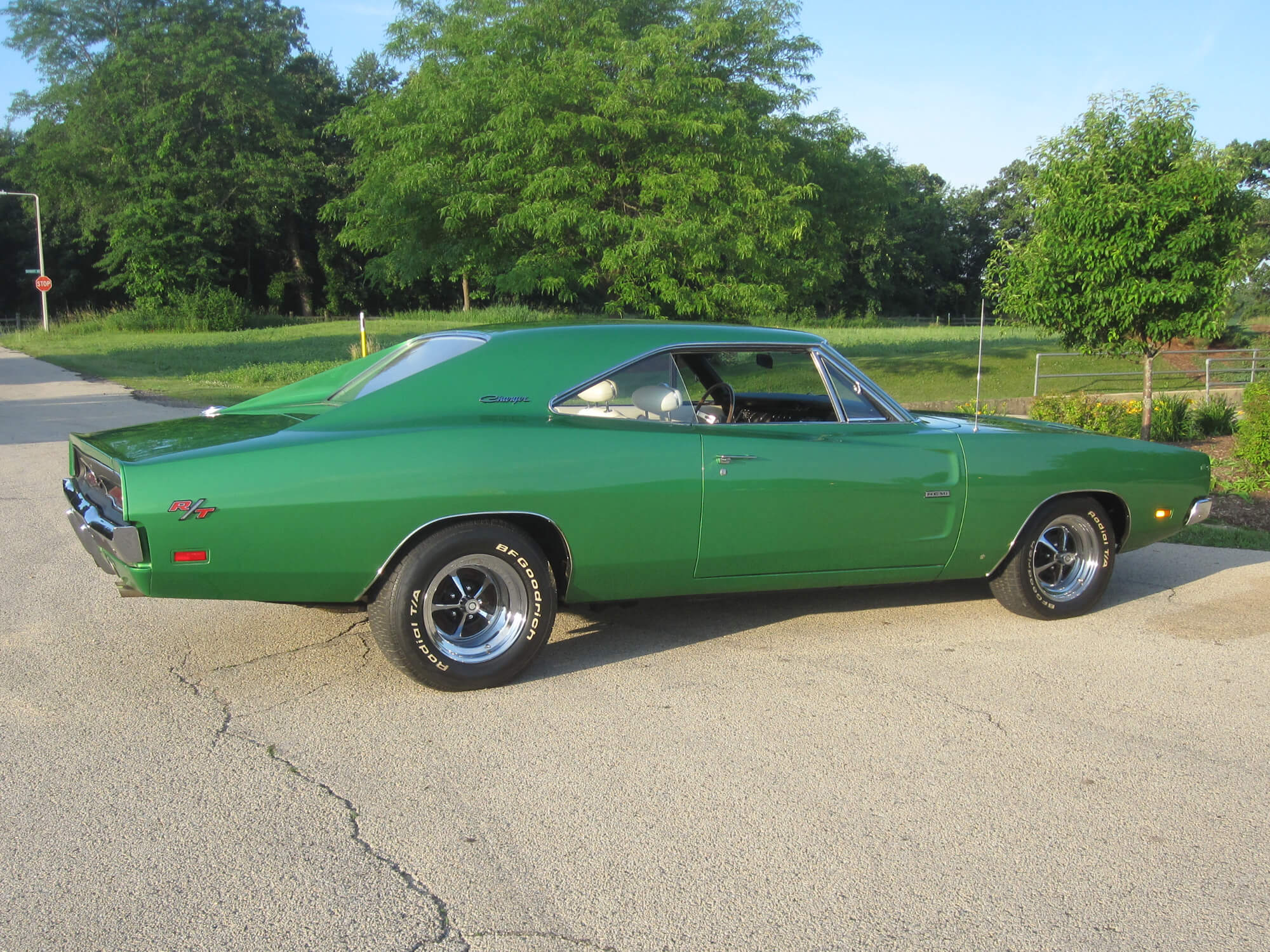 1969 Dodge Charger R/T 2 Door Hardtop – Hemi 426cu/425hp | Frank's ...