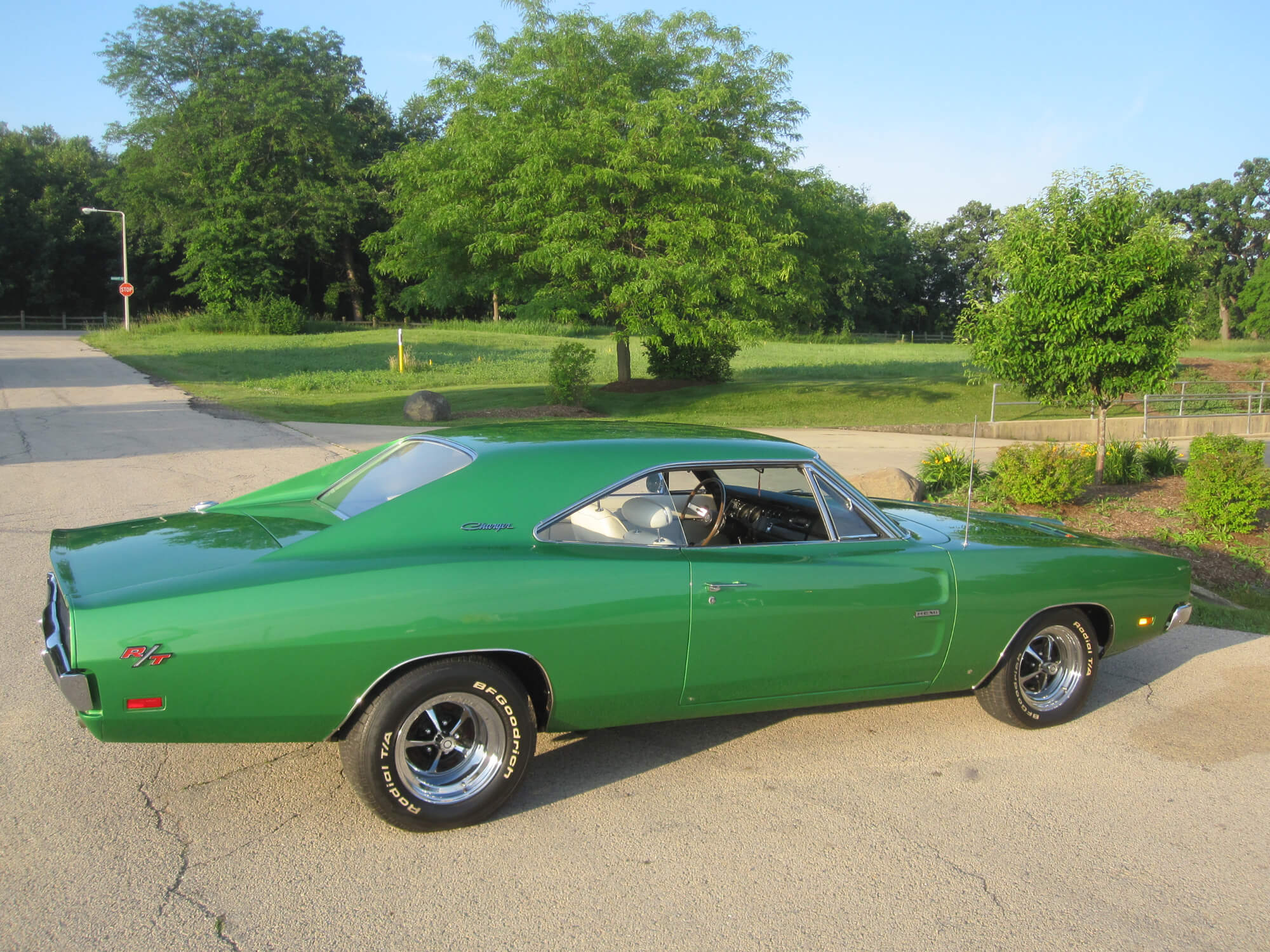 1969 Dodge Charger R/T 2 Door Hardtop – Hemi 426cu/425hp | Frank's ...