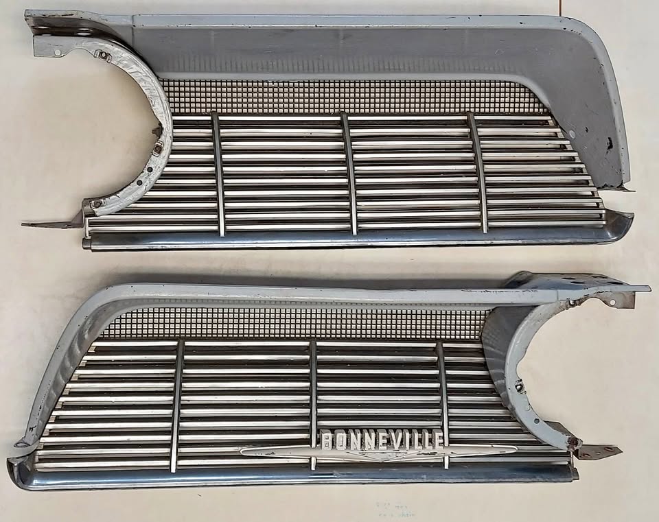 1961 Pontiac Bonneville Right and Left Grills